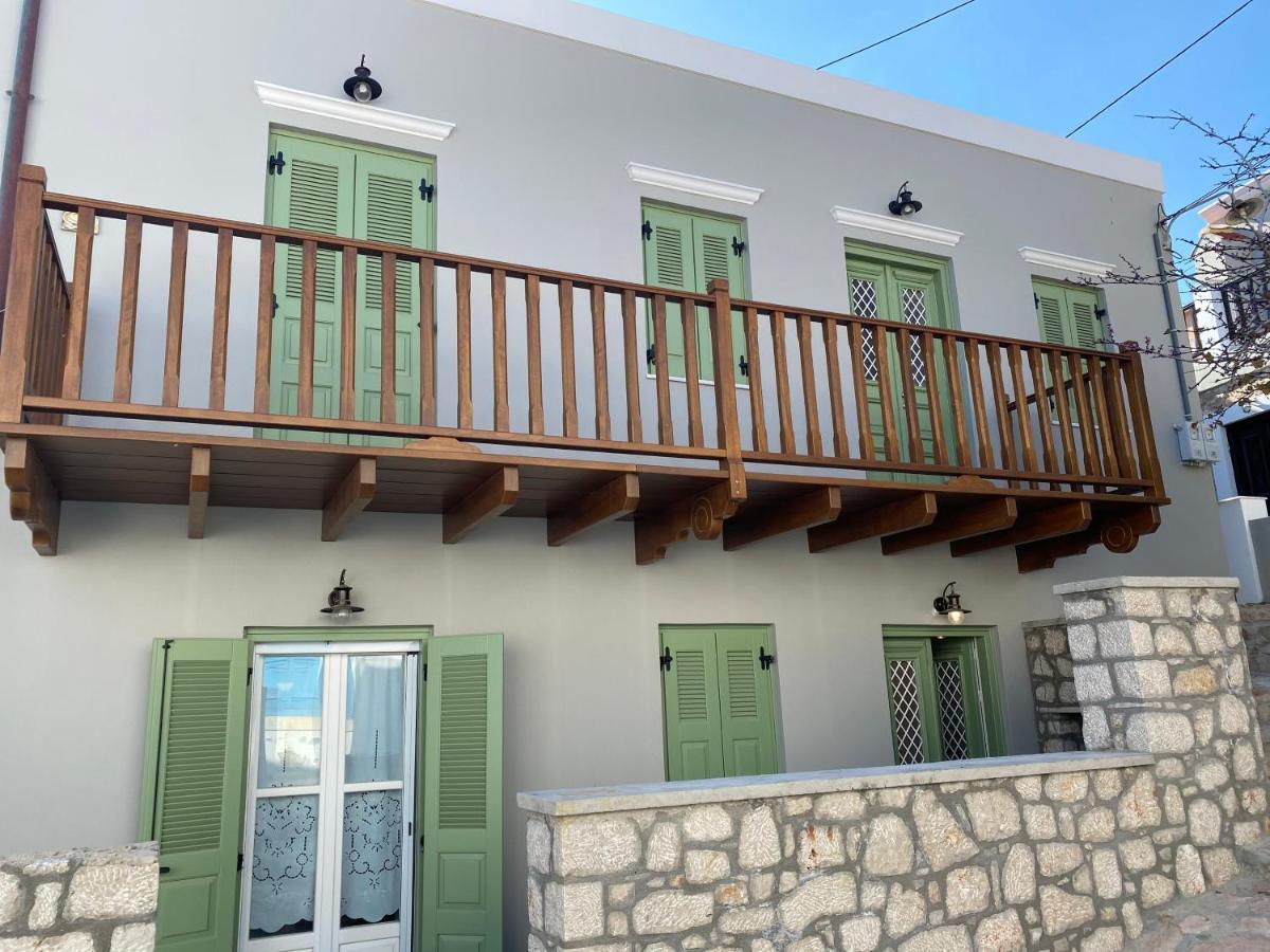 Luca'S Houses Chalki Town Bagian luar foto